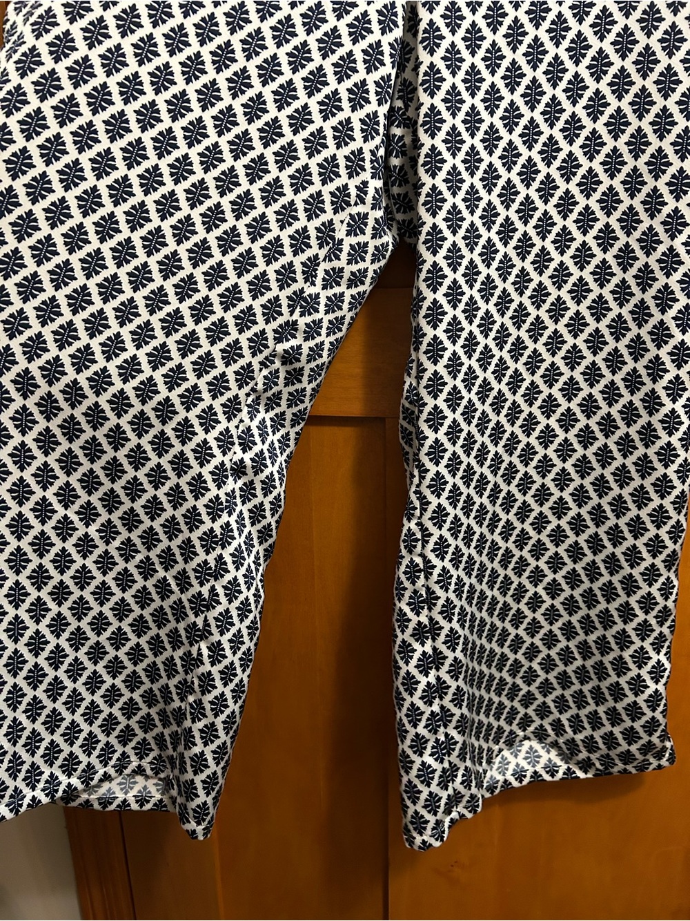 J.Jill Wearever Pants Satin Navy White Printed Elastic Waist Womens Size L - Picture 3 of 5